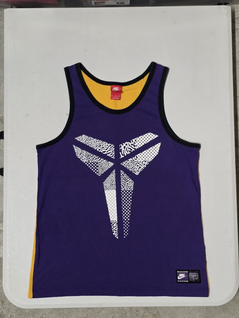 Nike Reversible Mesh Kobe Logo Basketball Tank Jersey Men's M Purple Yellow